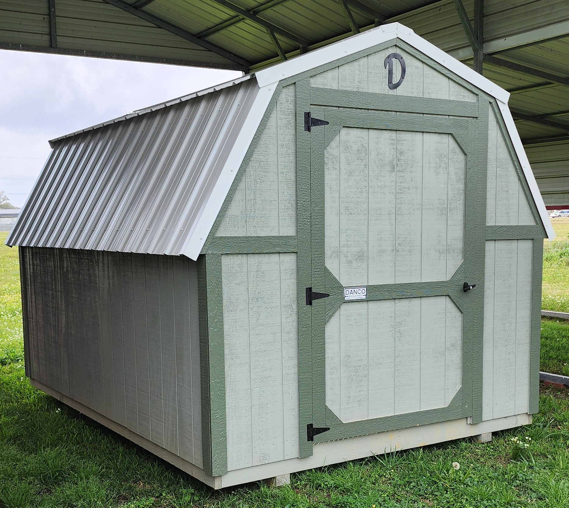 Short Wall Barn 8x12/241201